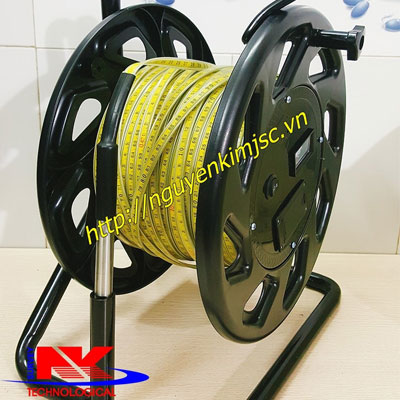 thiết bị đo mực nước giếng khoan