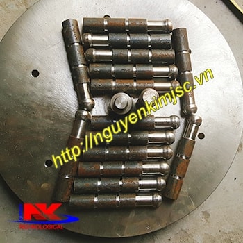 Mốc lún trắc địa D18